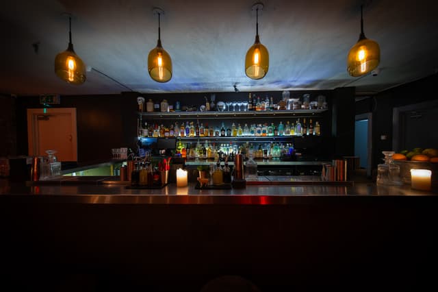 Looking Glass Cocktail Club