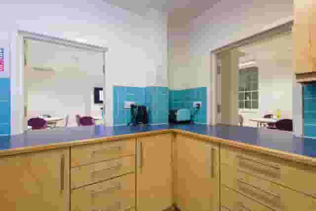 Crisp Room