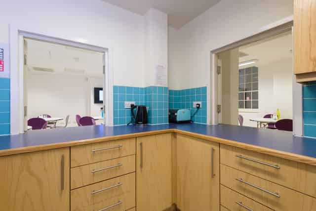 Crisp Room