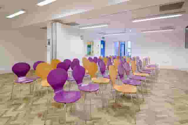 Crisp Room