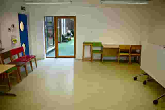 Crisp Room