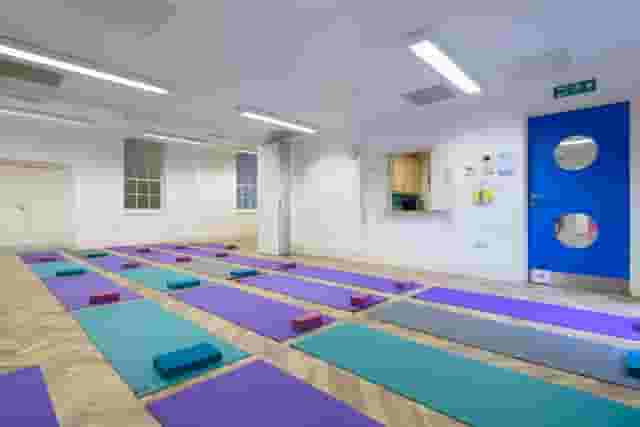 Crisp Room
