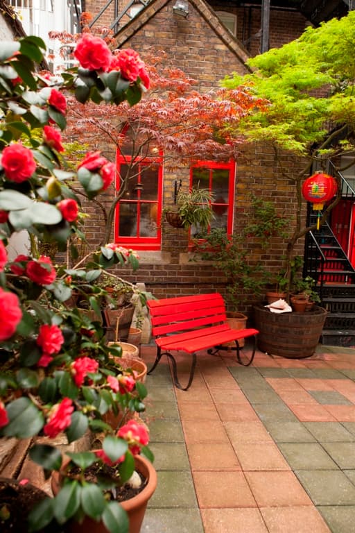 October Gallery