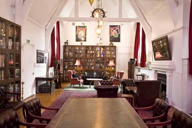 Club Room