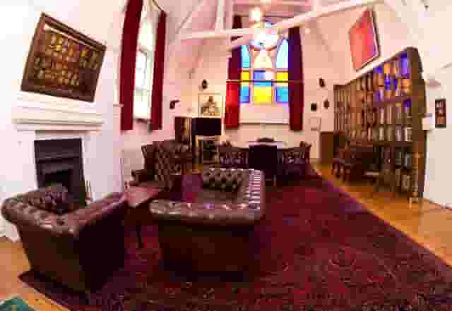October Gallery