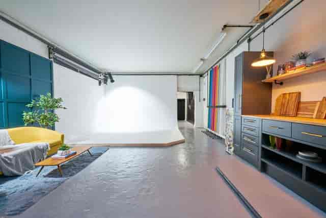 Studio88 versatile production studio for hybrid events and boutique workshops.