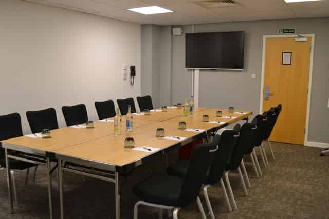 Meeting and Syndicate rooms