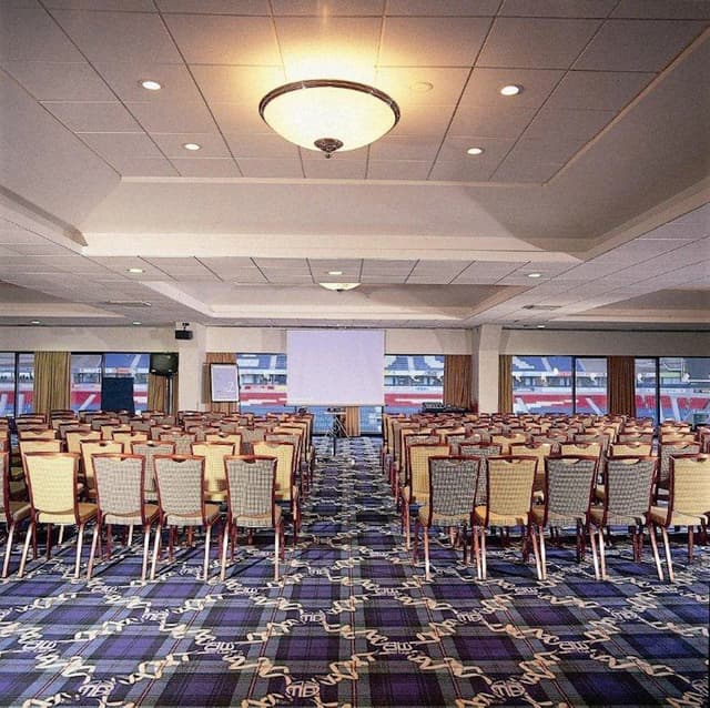 Platinum Suite