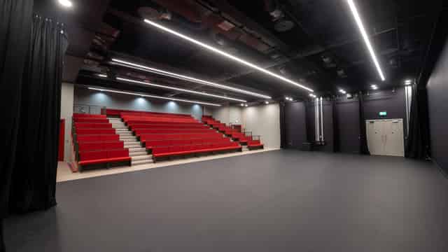 Royal Academy of Dance