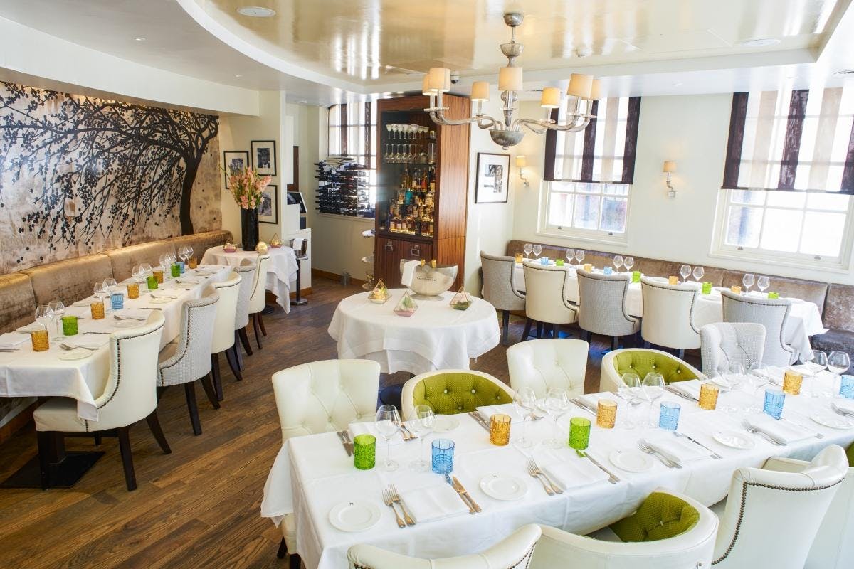 Elegant dining space in The Blades Room, perfect for intimate gatherings and corporate events.