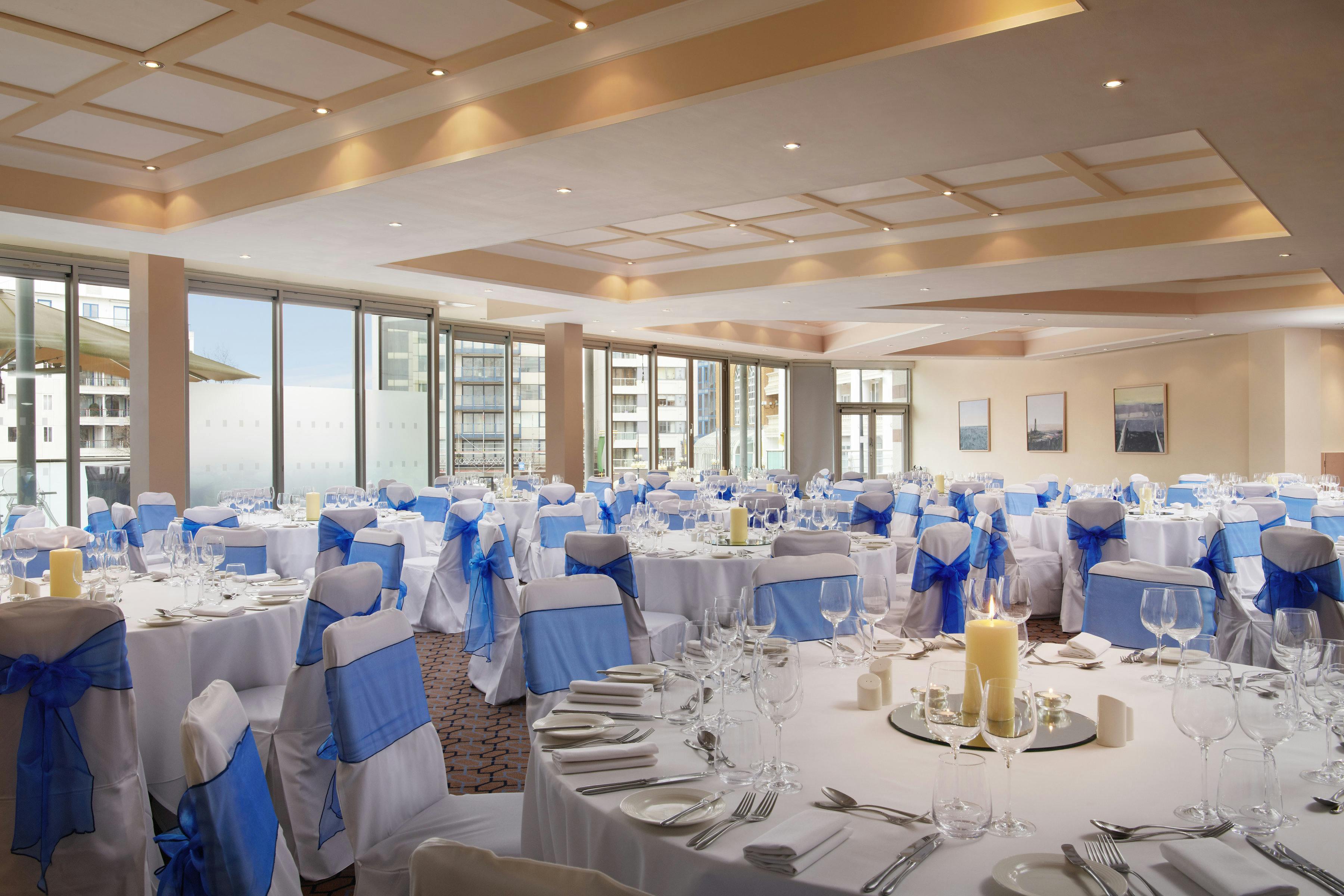 Drakes Suite at Chelsea Harbour Hotel, elegant wedding venue with white and blue decor.