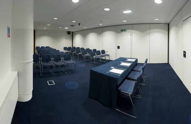 Exchange Room 8