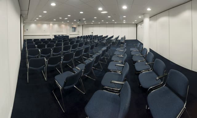 Exchange Room 10