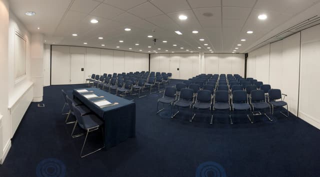 Exchange Room 10