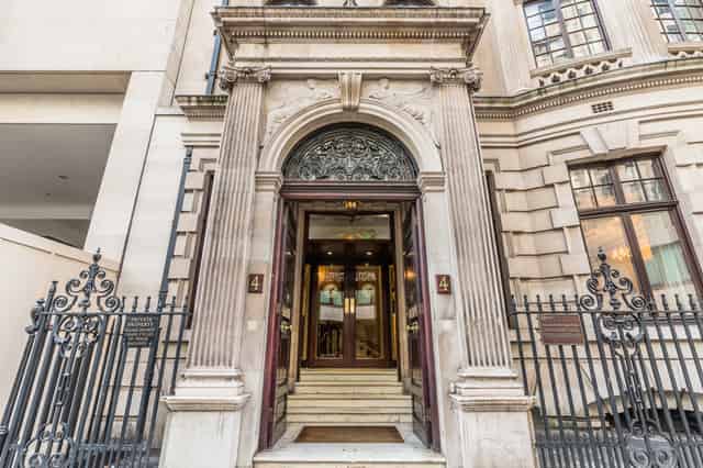 Marshall of Cambridge & Foyer