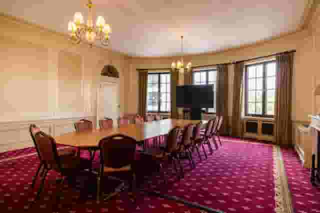 Handley Page Room