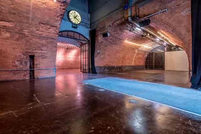 Whole Venue in Kachette Shoreditch with exposed brick arches, ideal for events and presentations.