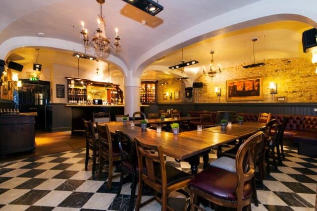 Williamsons Tavern
