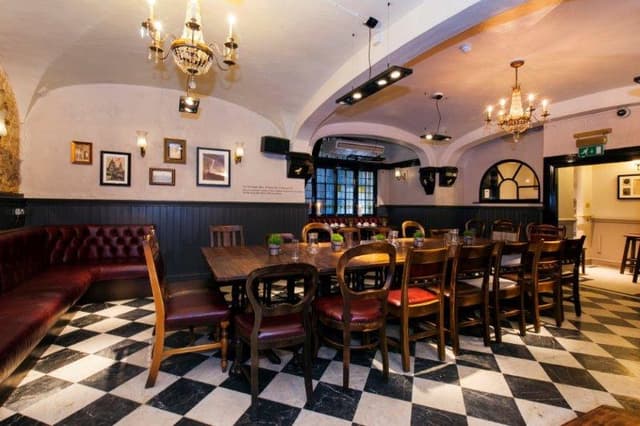 Williamsons Tavern