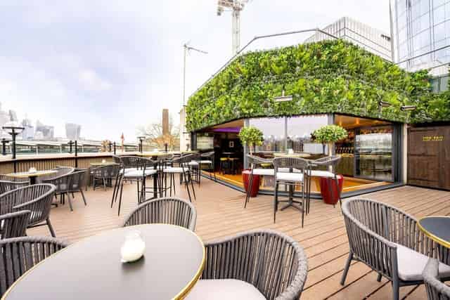 Terrace Bar
