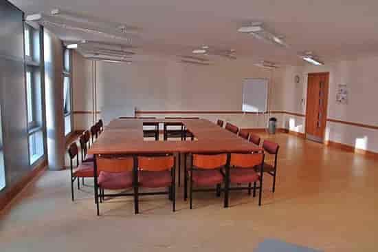 Lecture Room in Liverpool Quaker Meeting House, ideal for workshops and discussions.