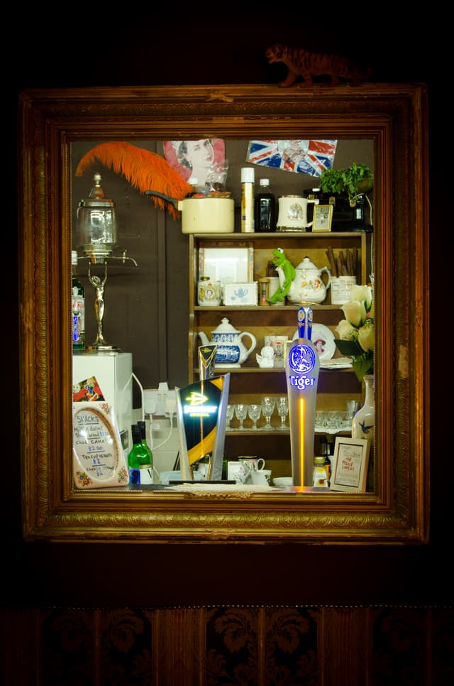 Little Nan's Bar