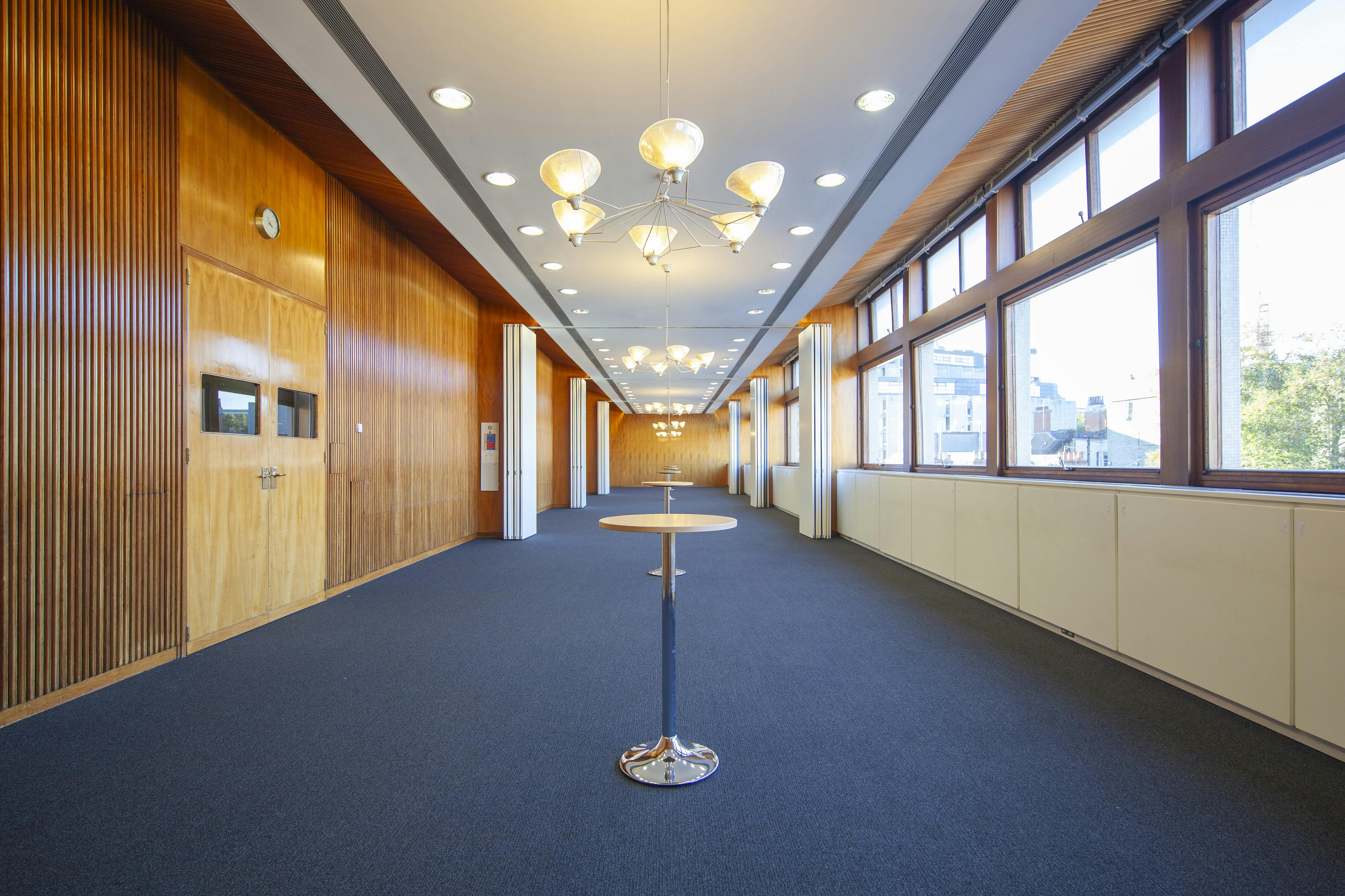 Spacious Congress Centre meeting rooms with natural light, ideal for networking events.