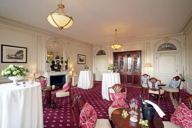 No. 4 Hamilton Place