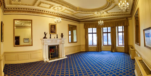 No. 4 Hamilton Place