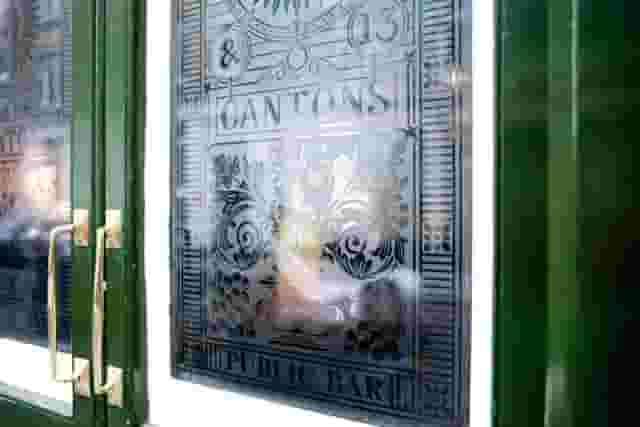 The Sun & 13 Cantons