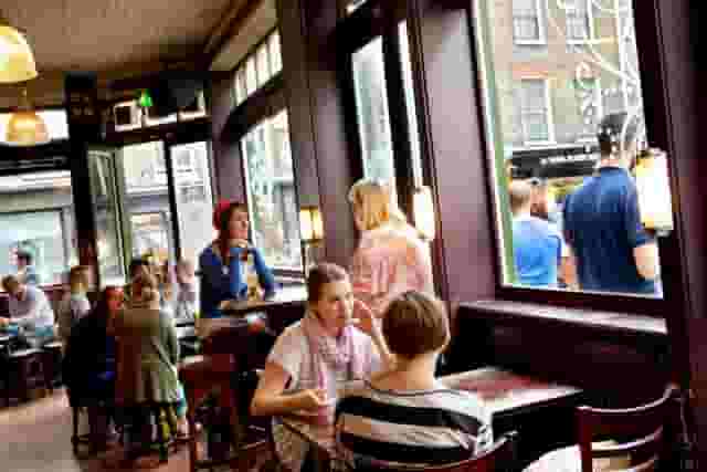 The Sun & 13 Cantons