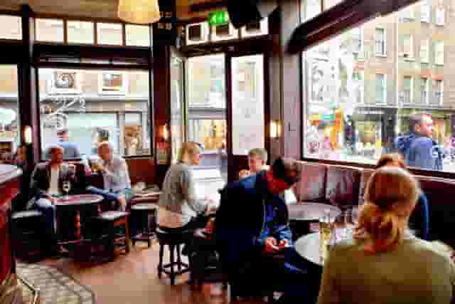 The Sun & 13 Cantons