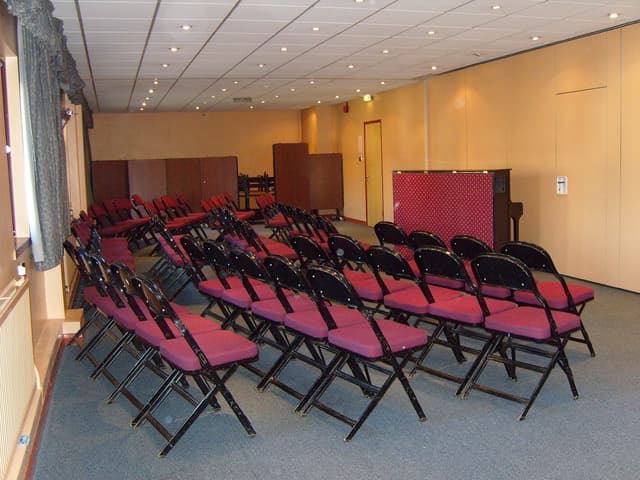Wyllyotts Theatre