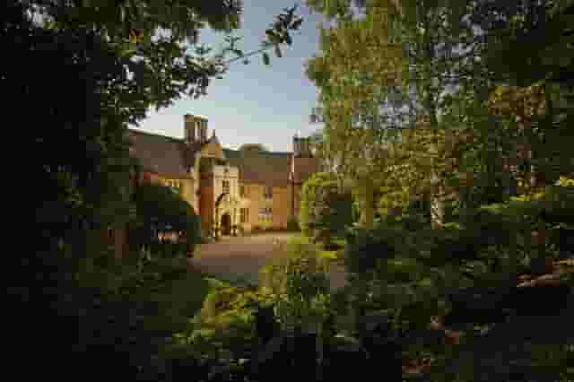 Foxhill Manor