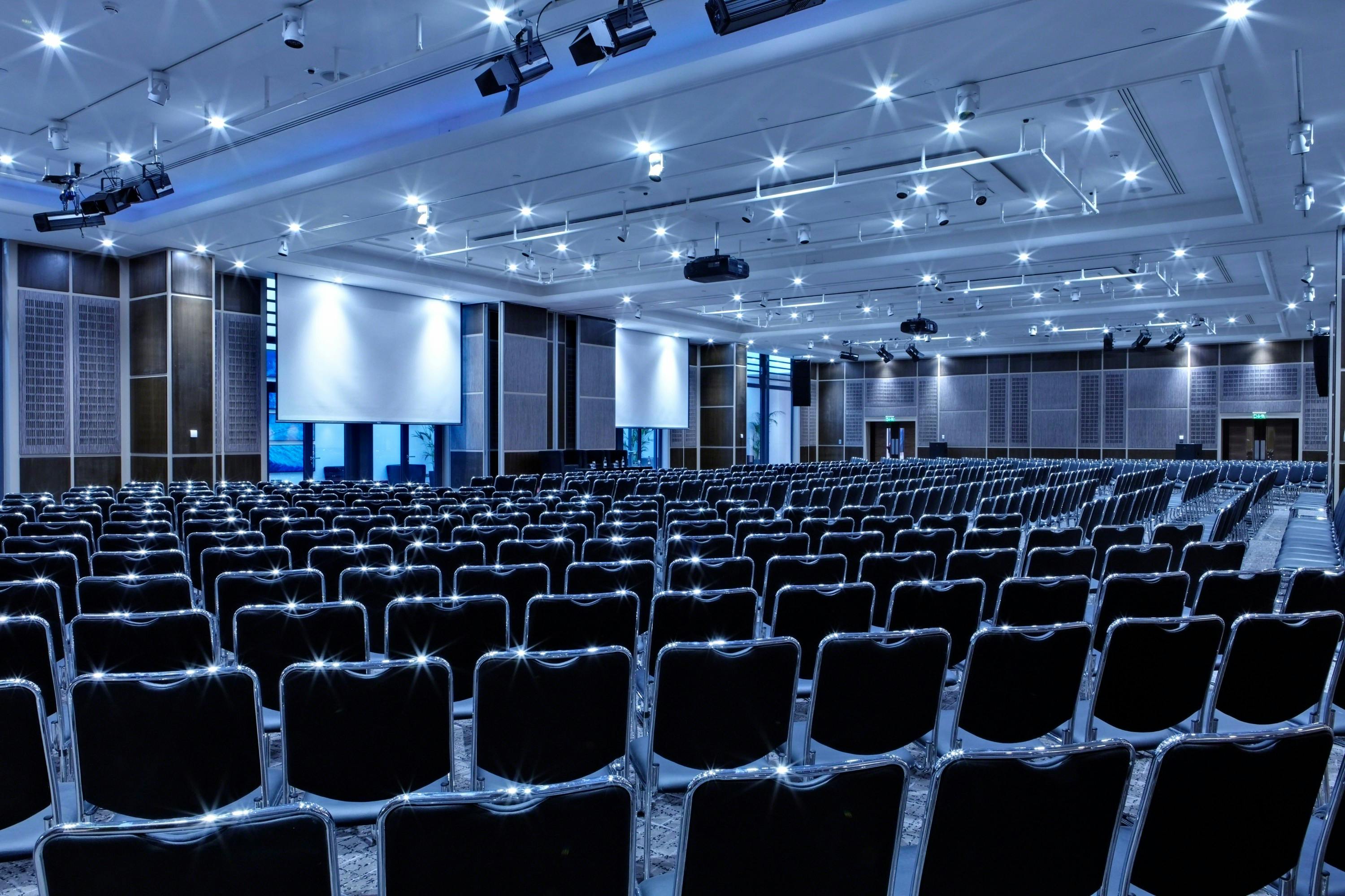 Trinity & Goodmans Suite at Leonardo Royal Hotel, spacious conference hall for corporate events.