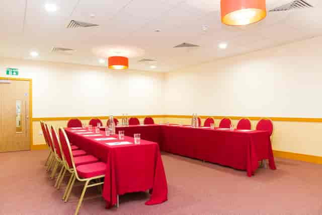 U-shape Cornhill Room in Clerkenwell for corporate training and board meetings.