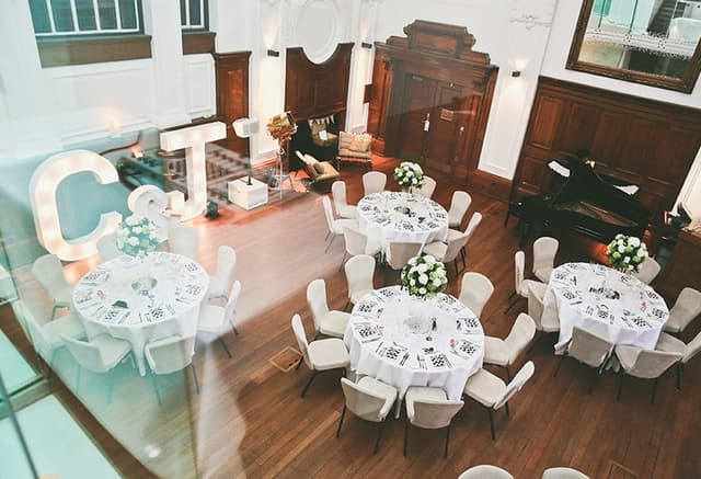 Town Hall Hotel