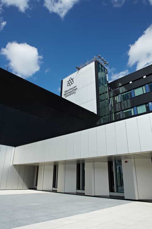 Modern roof terrace at Benzie Building, perfect for conferences and networking events.