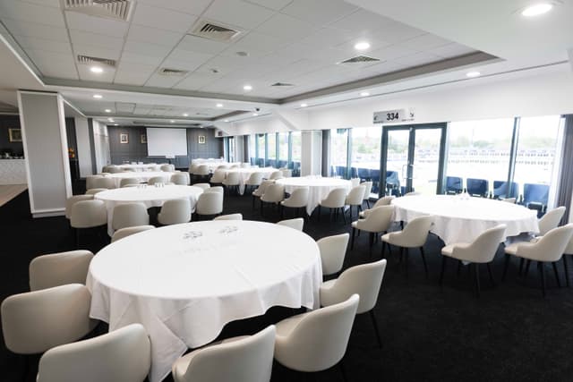 Warwickshire Suite