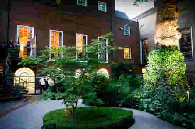 Stationers' Hall and Garden