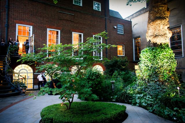 Stationers' Hall and Garden