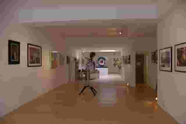 Gallery Different