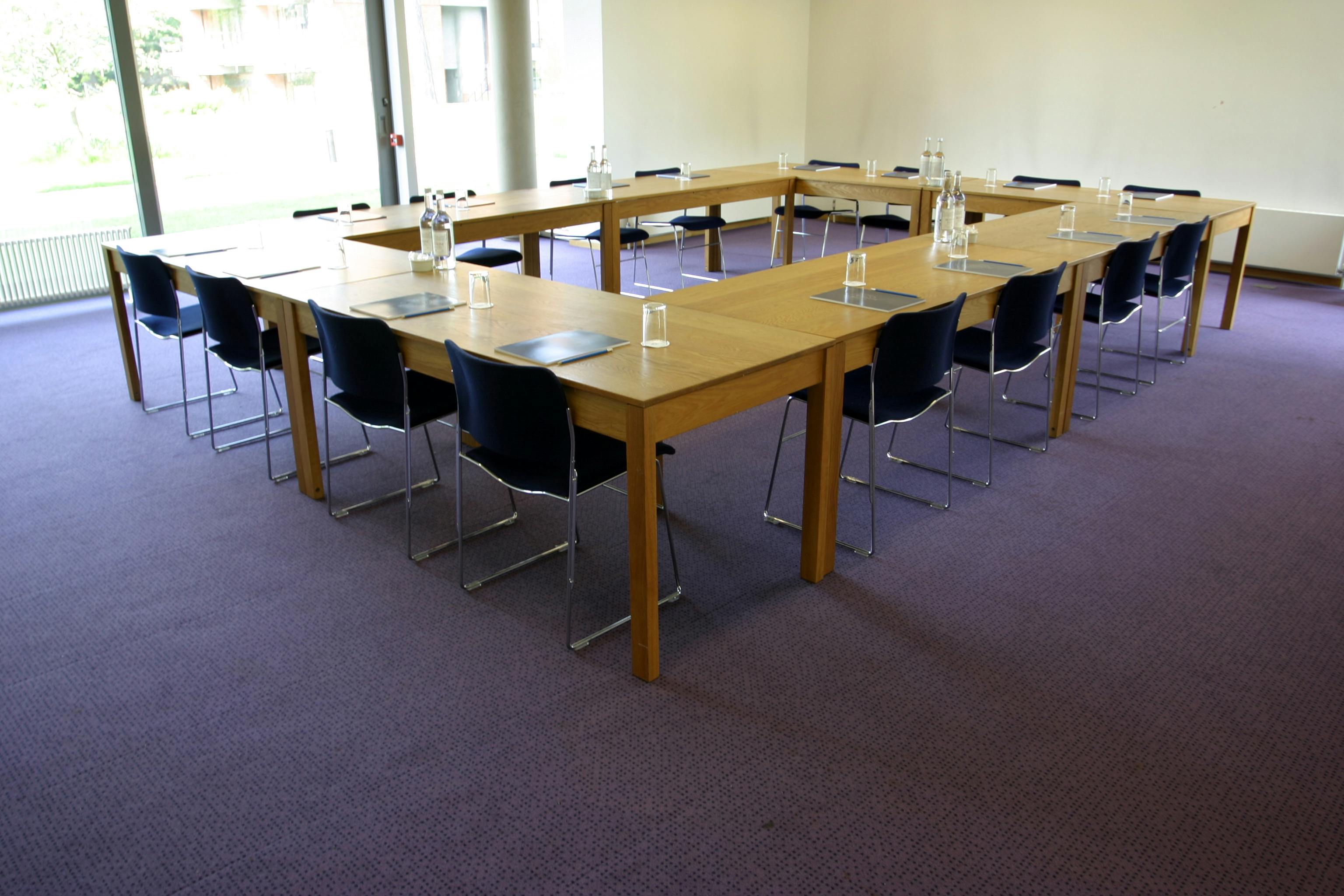 Maplethorpe Seminar Room at St Hugh's College, U-shaped setup for meetings and discussions.