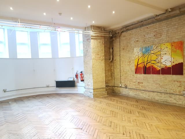 Arnold Room