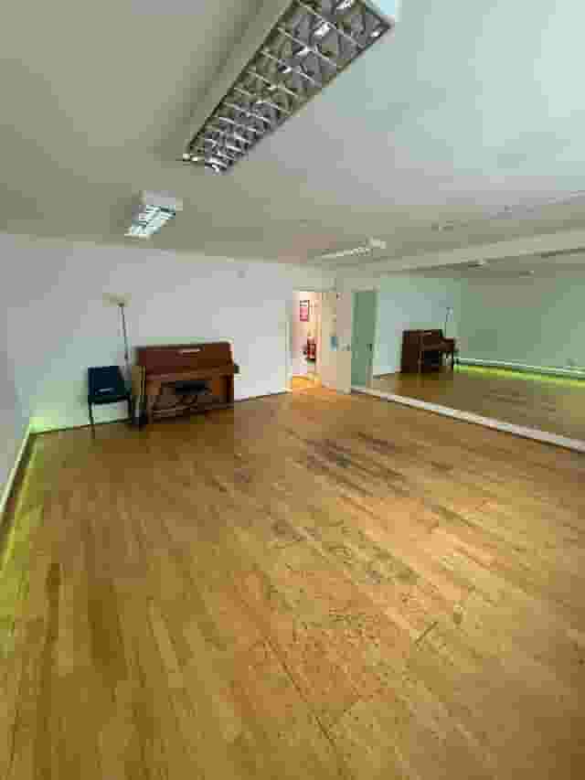 The Solo Studio 