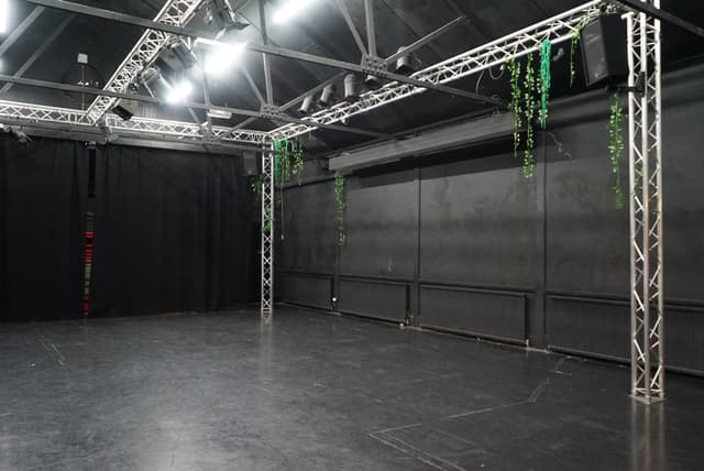 Young Actors Theatre Islington