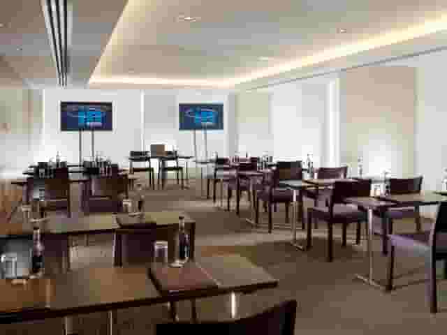 Oak Suite