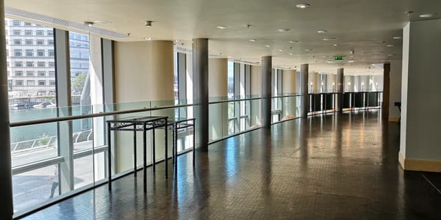Mezzanine Restaurant