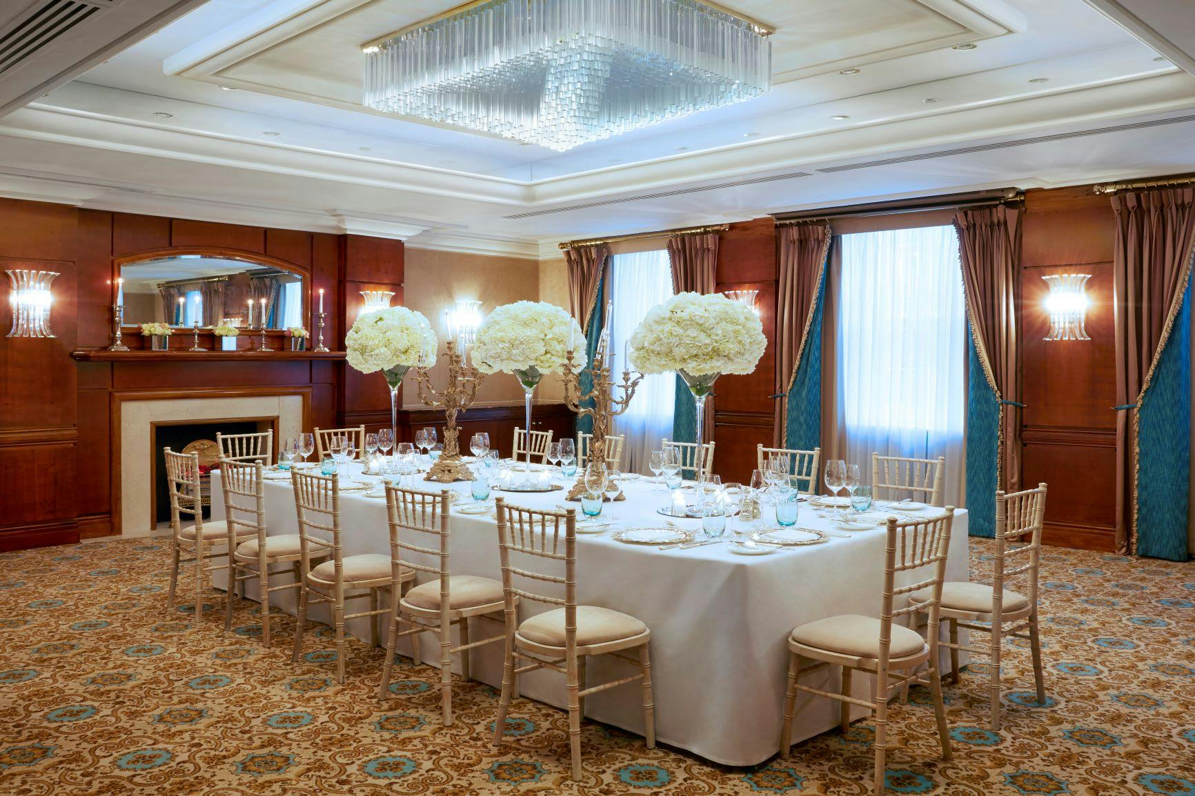 Elegant dining room in Rembrandt Suite, perfect for upscale events and formal dinners.