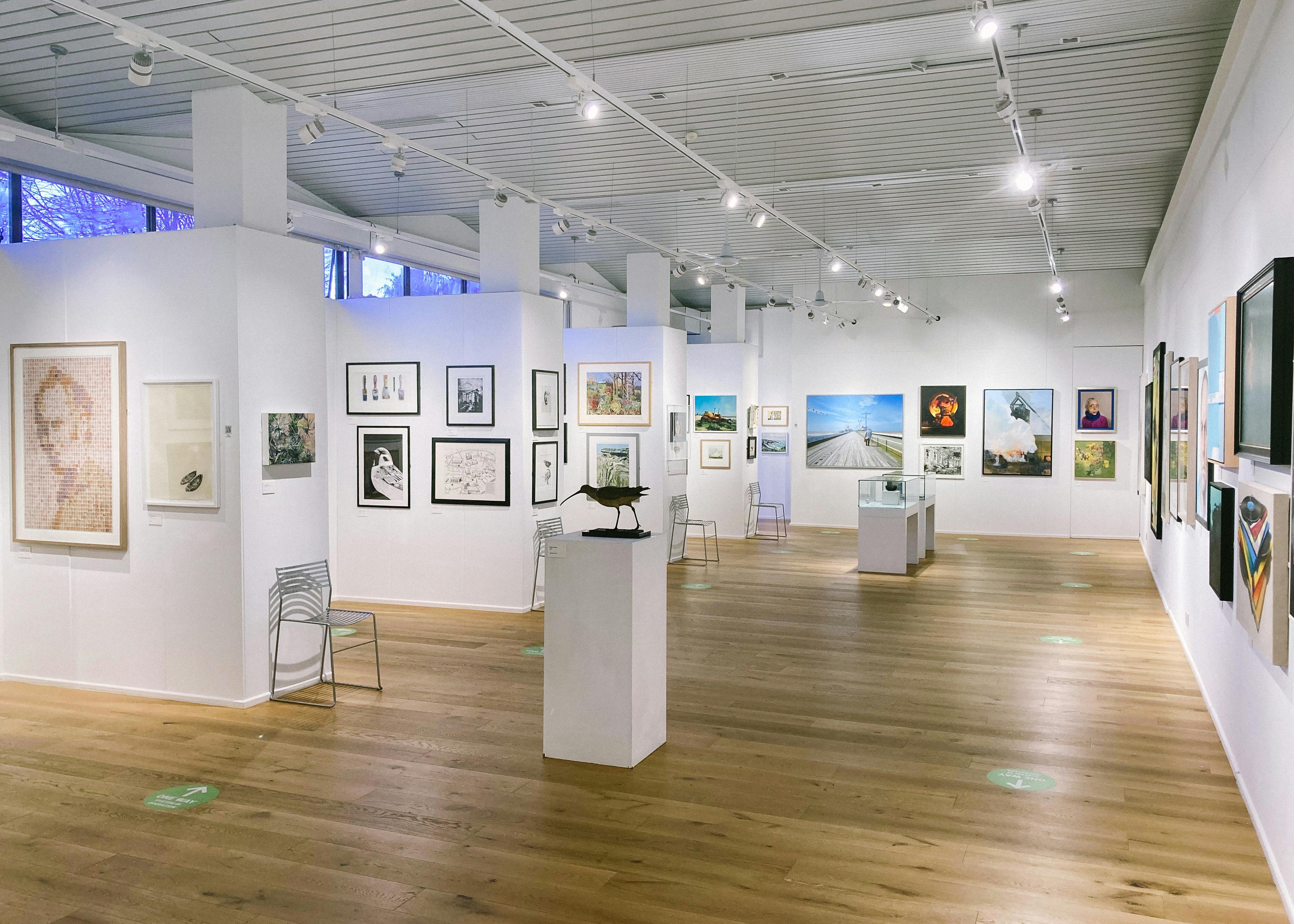 Bankside Gallery - Whole Venue image 1